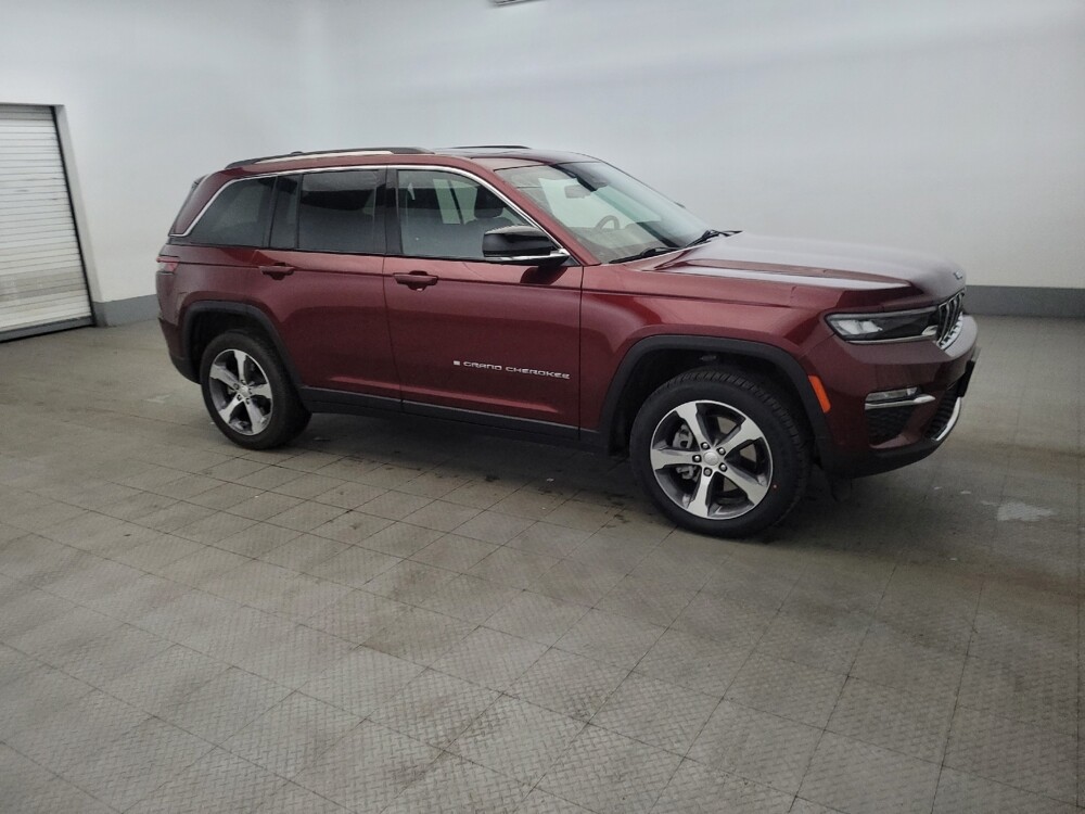 2023 Jeep Grand Cherokee in Plymouth Meeting, PA 19462 - 18142702 11