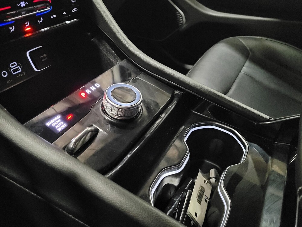 2021 Jeep Grand Cherokee L in Allentown, PA 18103 - 18142704 26
