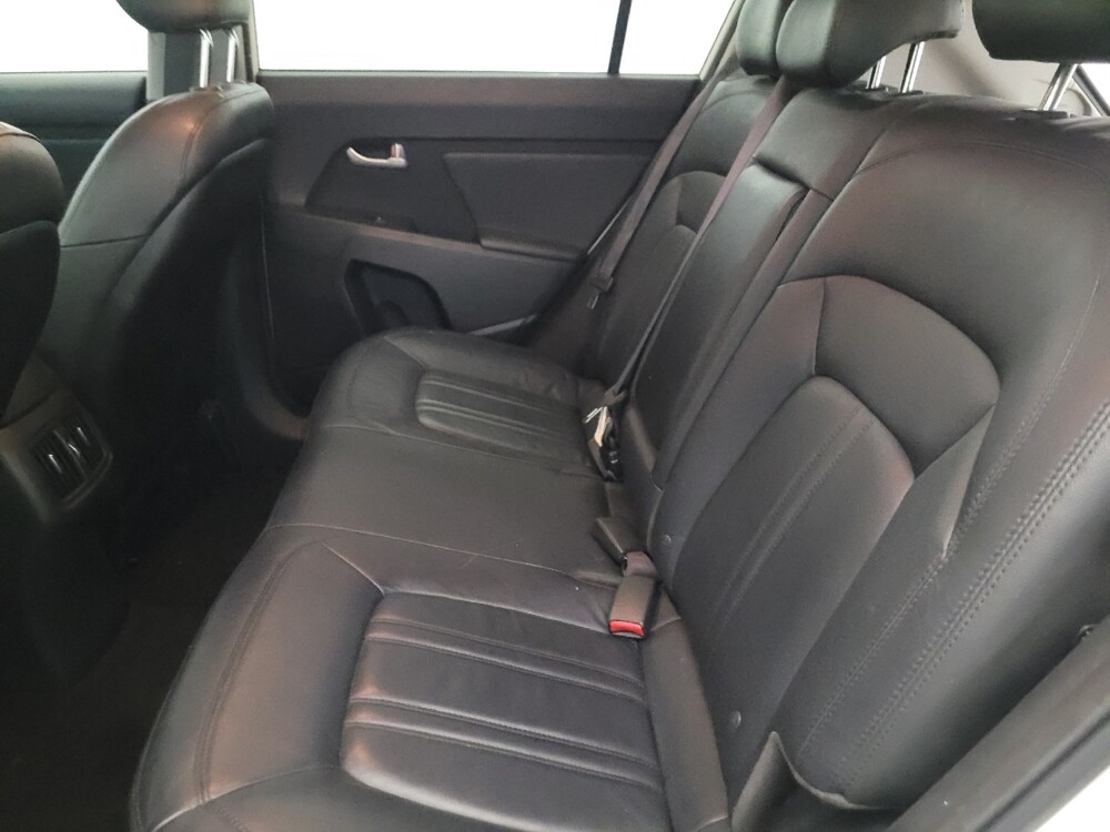 2016 Kia Sportage in Laurel, MD 20724 - 18142705 18