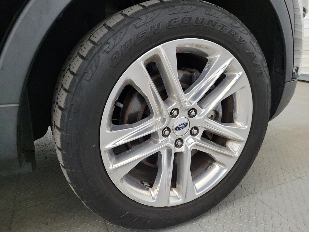 2017 Ford Explorer in Plymouth Meeting, PA 19462 - 18142706 31
