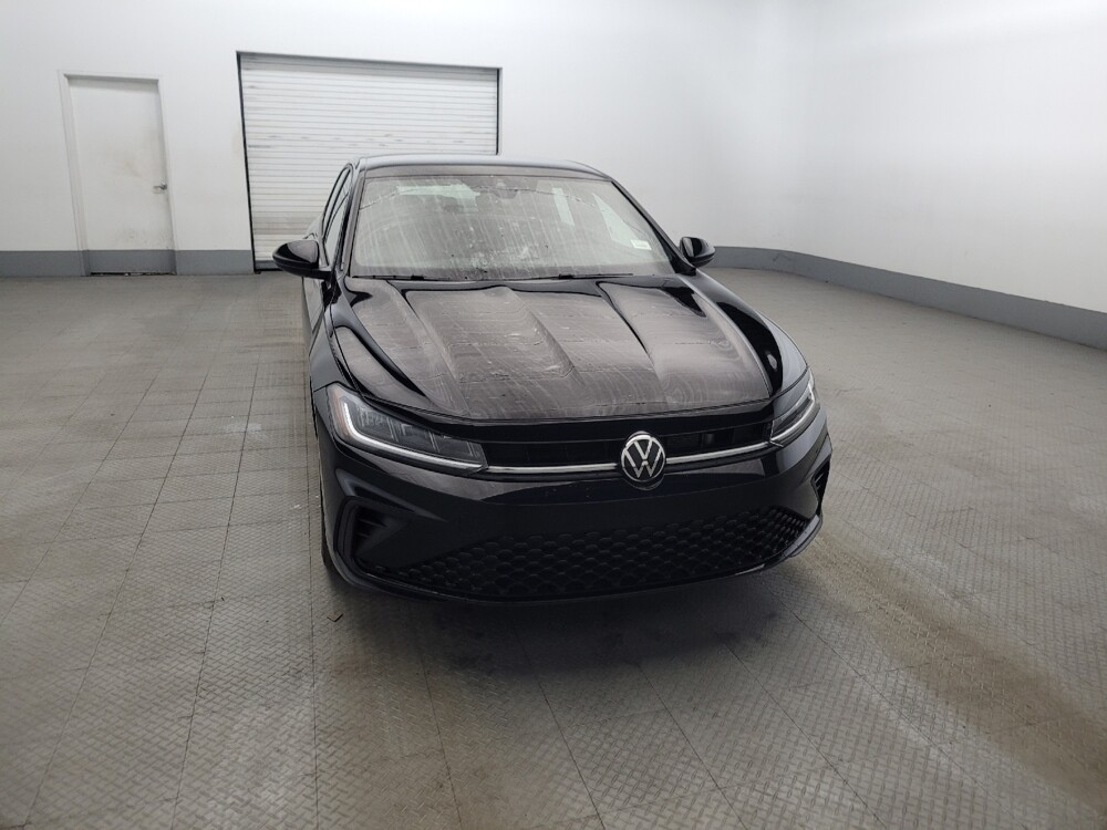 2025 Volkswagen Jetta in Plymouth Meeting, PA 19462 - 18142707 14