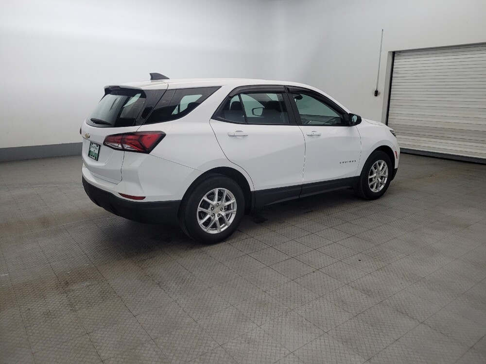 2024 Chevrolet Equinox in Williamstown, NJ 8094 - 18142708 10