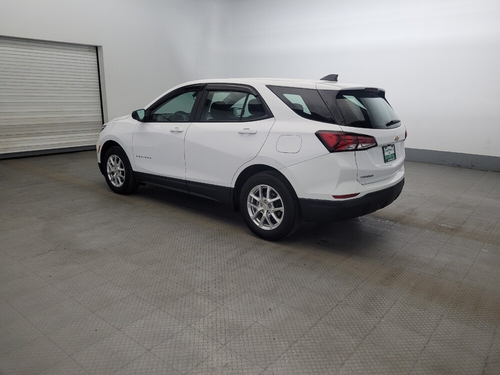 2024 Chevrolet Equinox in Williamstown, NJ 8094 - 18142708 3