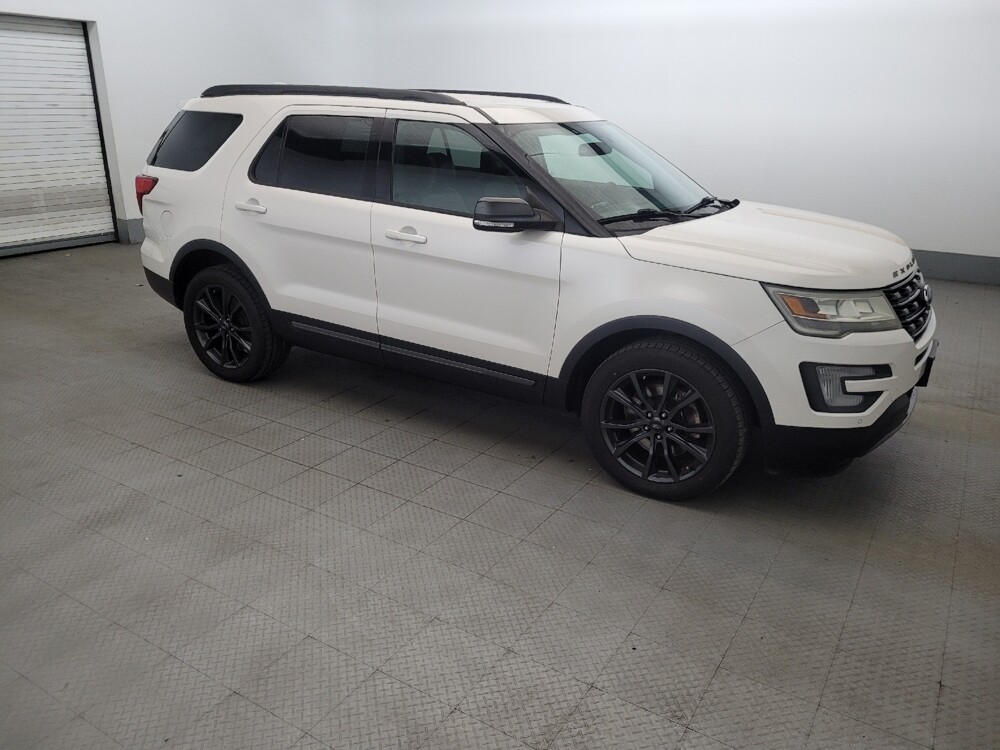 2017 Ford Explorer in Plymouth Meeting, PA 19462 - 18142709 11