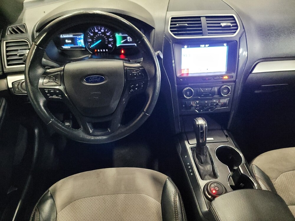 2017 Ford Explorer in Plymouth Meeting, PA 19462 - 18142709 22
