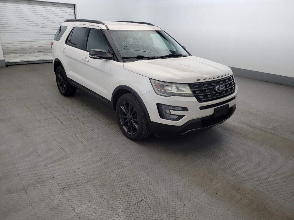 2017 Ford Explorer in Plymouth Meeting, PA 19462 - 18142709 13