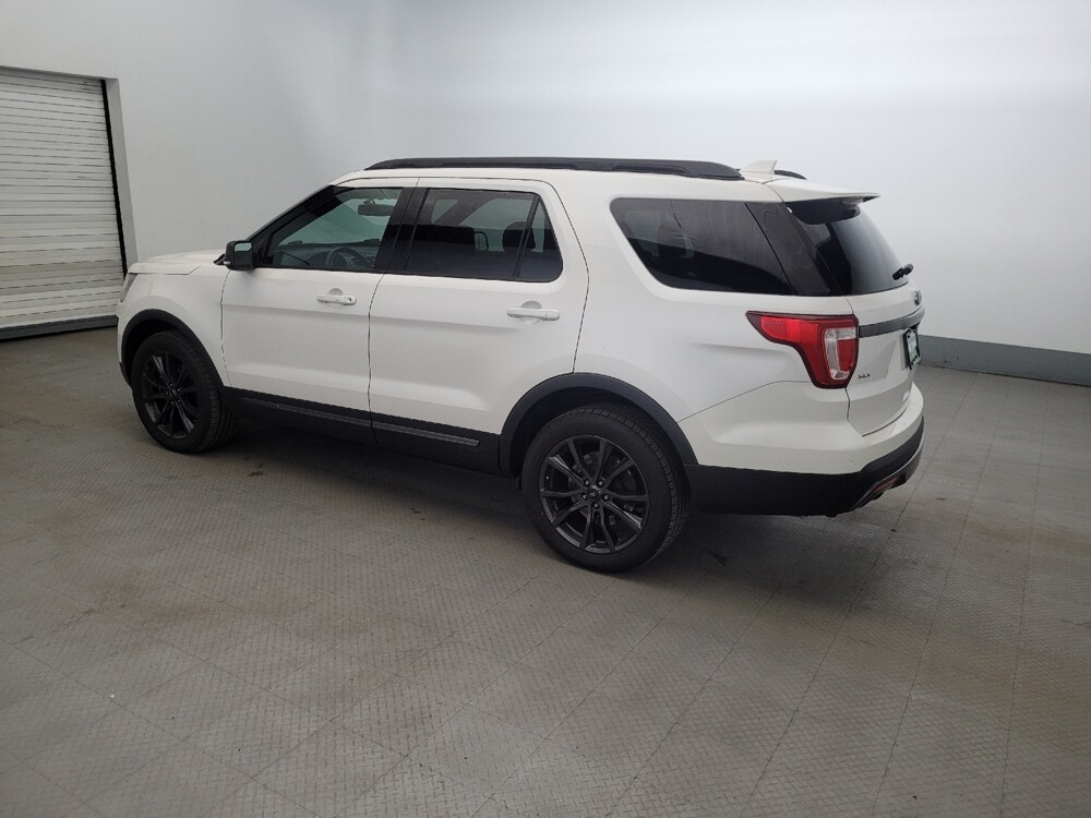 2017 Ford Explorer in Plymouth Meeting, PA 19462 - 18142709 3