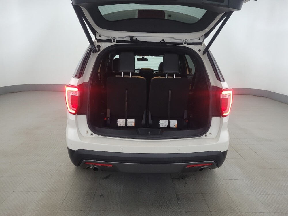 2017 Ford Explorer in Plymouth Meeting, PA 19462 - 18142709 29