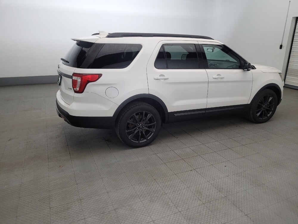 2017 Ford Explorer in Plymouth Meeting, PA 19462 - 18142709 10