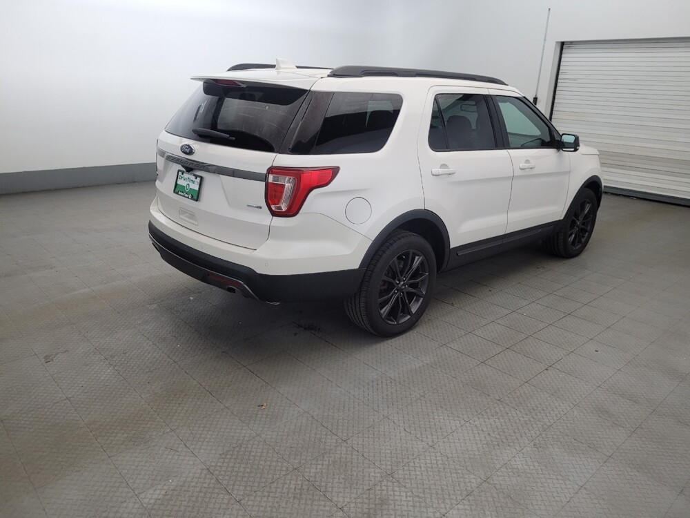 2017 Ford Explorer in Plymouth Meeting, PA 19462 - 18142709 9