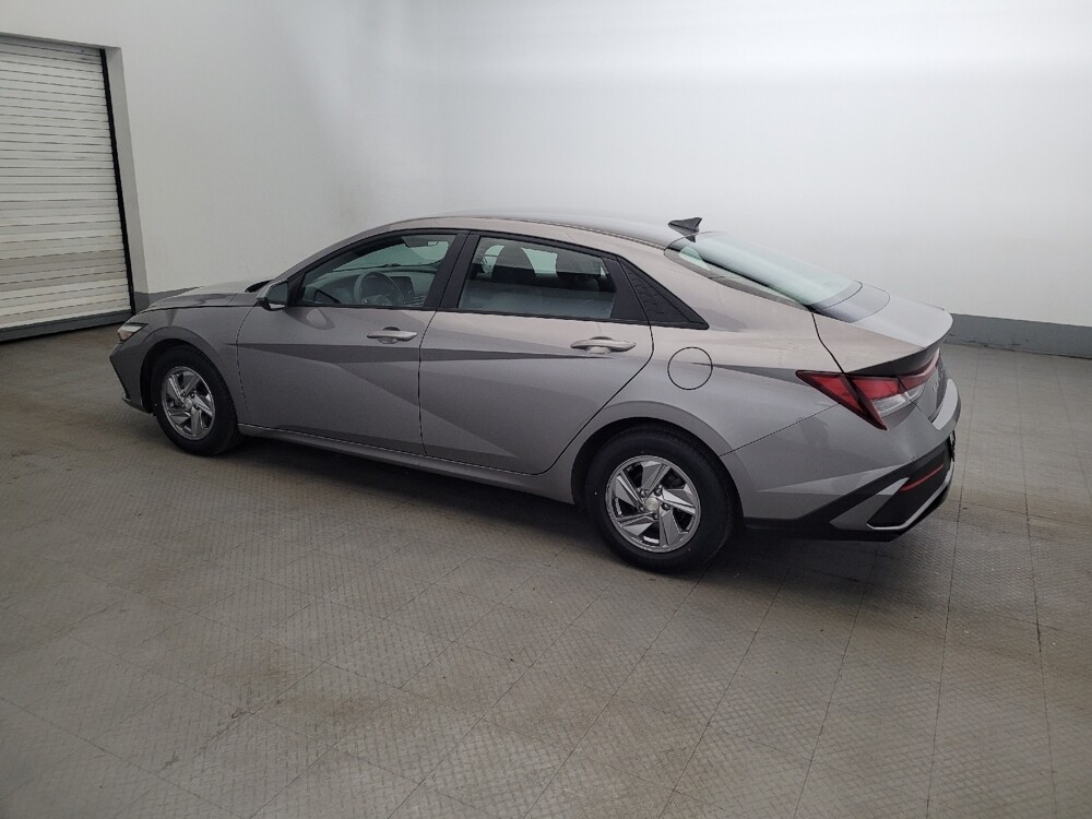 2024 Hyundai Elantra in Plymouth Meeting, PA 19462 - 18142711 3