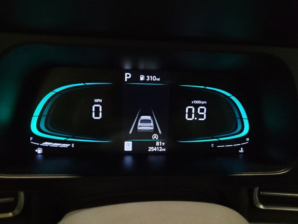 2024 Hyundai Elantra in Plymouth Meeting, PA 19462 - 18142711 23