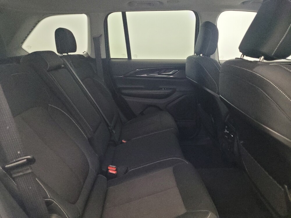 2023 Jeep Grand Cherokee in New Castle, DE 19720 - 18142719 19