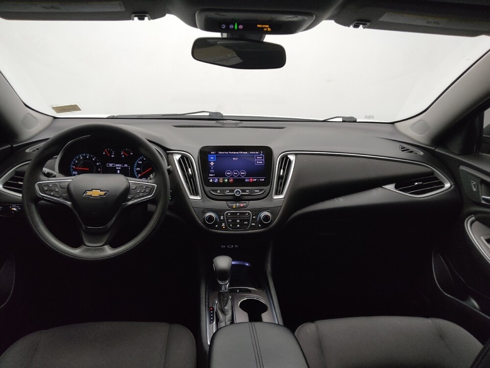 2022 Chevrolet Malibu in Topeka, KS 66611 - 18142724 22