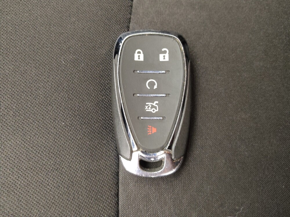 2022 Chevrolet Malibu in Topeka, KS 66611 - 18142724 32