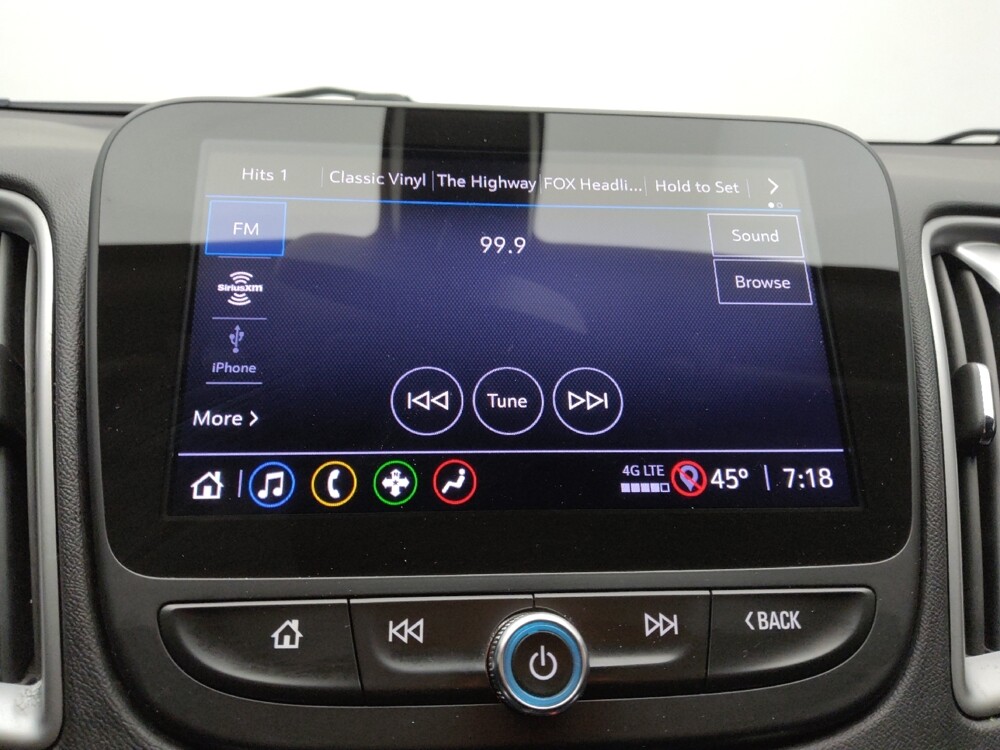 2022 Chevrolet Malibu in Topeka, KS 66611 - 18142724 25