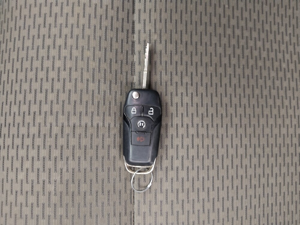 2017 Ford F150 in Topeka, KS 66611 - 18142729 32