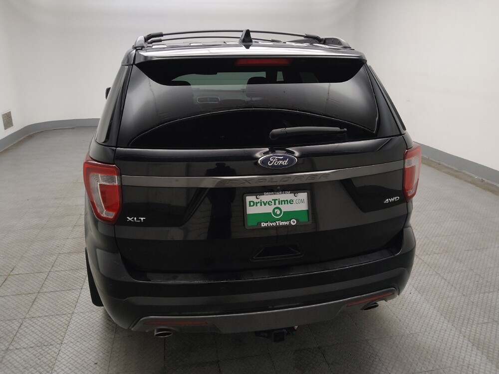 2017 Ford Explorer in Des Moines, IA 50310 - 18142733 6