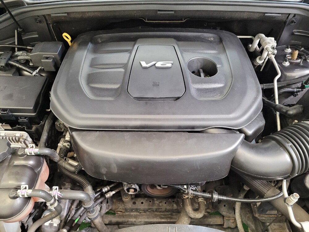 2017 Jeep Grand Cherokee in Cincinnati, OH 45255 - 18142736 30