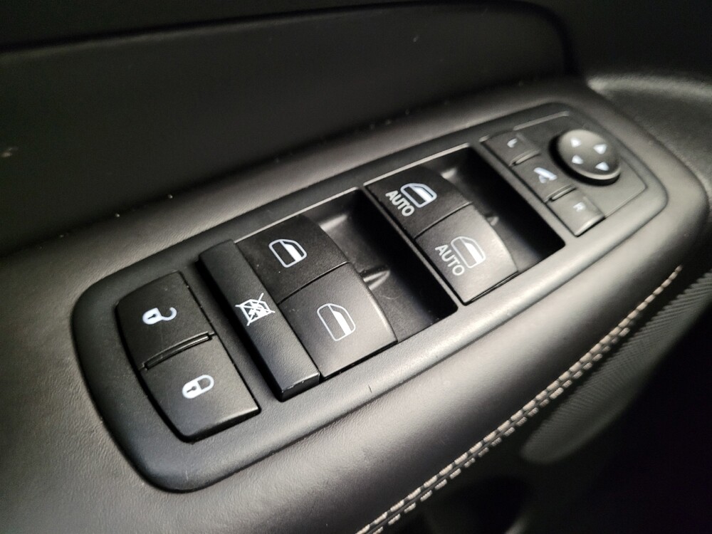 2017 Jeep Grand Cherokee in Cincinnati, OH 45255 - 18142736 27