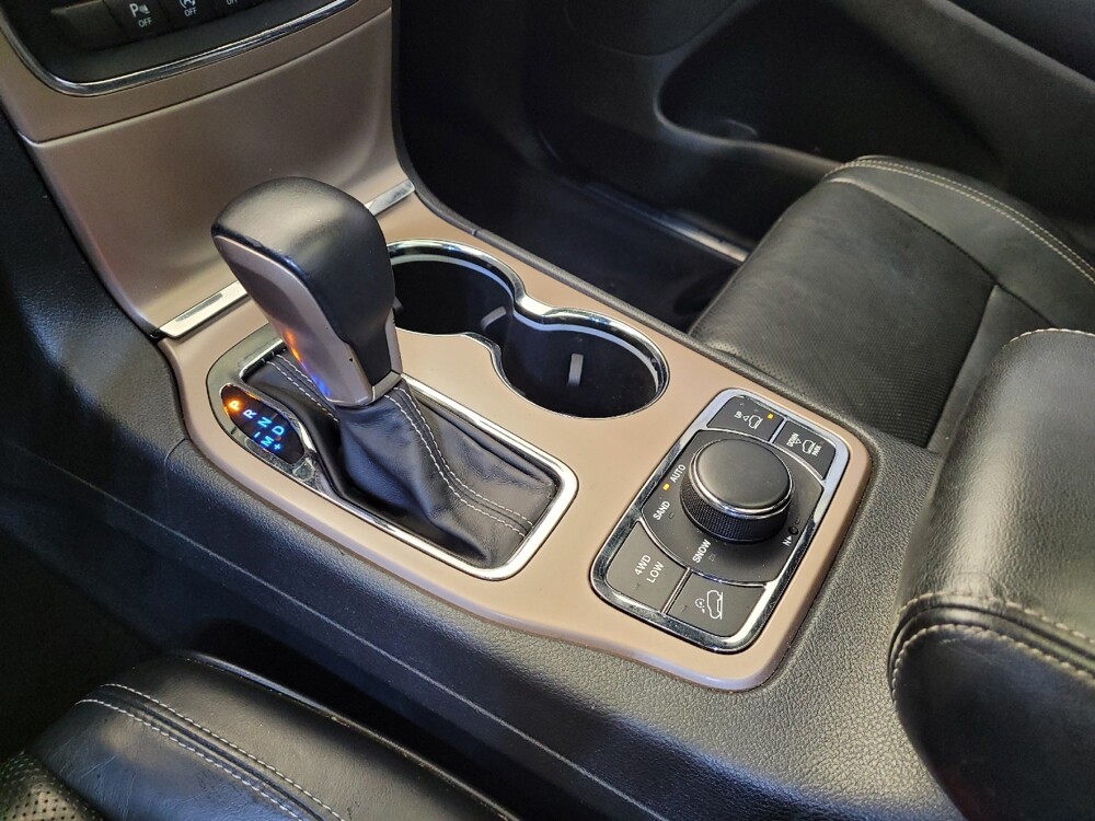 2017 Jeep Grand Cherokee in Cincinnati, OH 45255 - 18142736 26