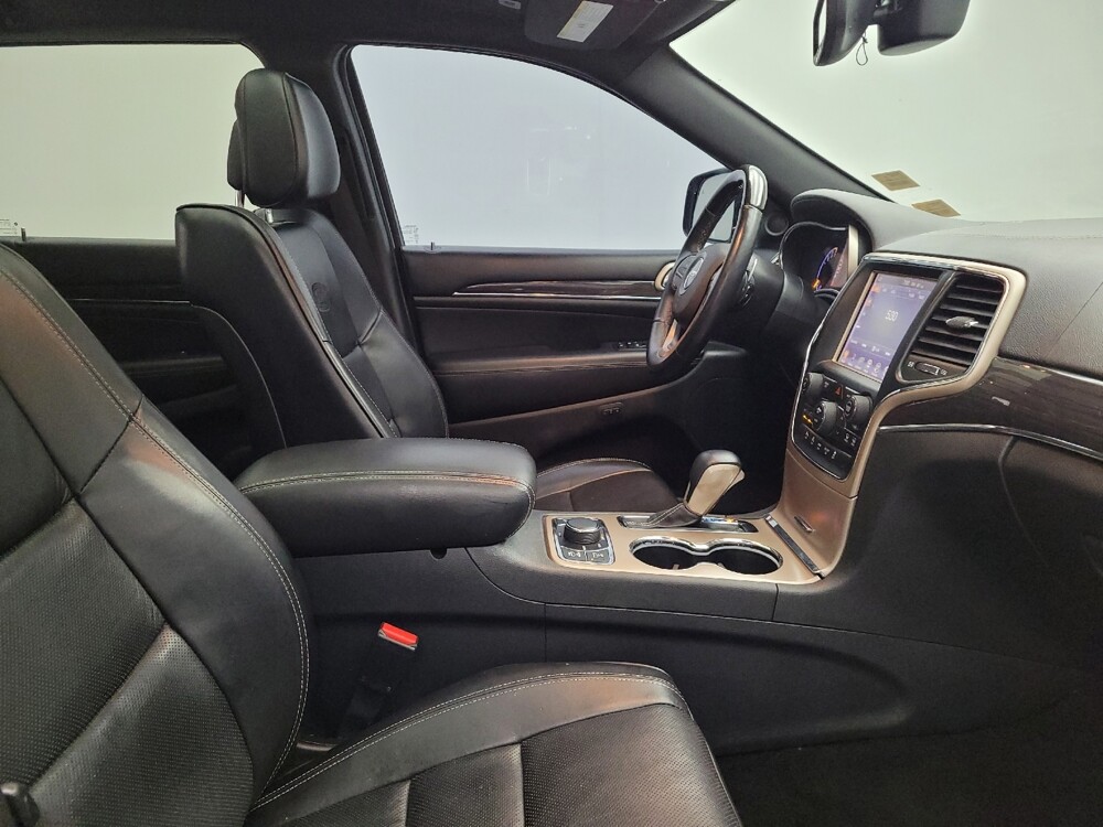 2017 Jeep Grand Cherokee in Cincinnati, OH 45255 - 18142736 21