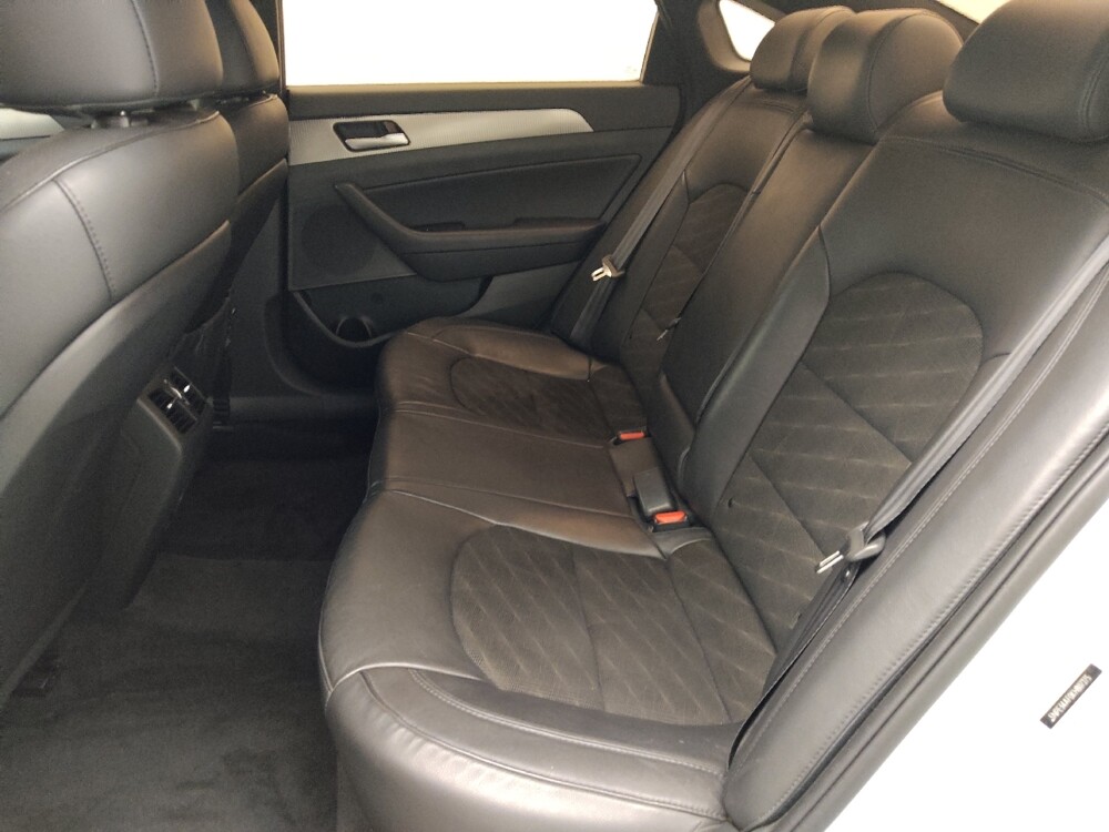 2019 Hyundai Sonata in Ocala, FL 34471 - 18142737 18