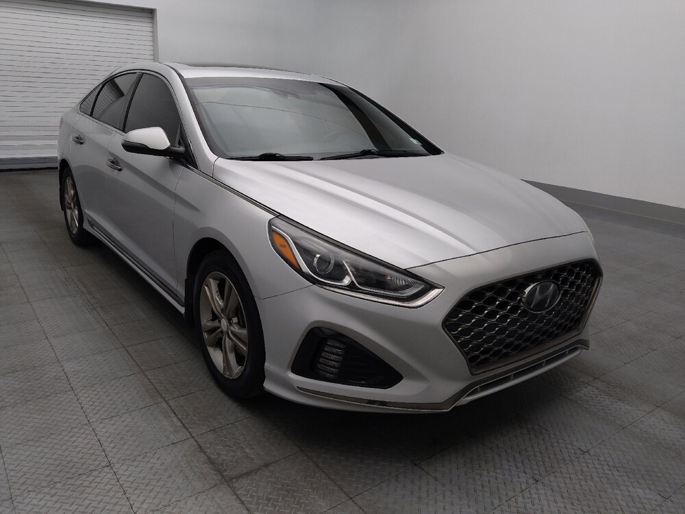 2019 Hyundai Sonata in Ocala, FL 34471 - 18142737 13