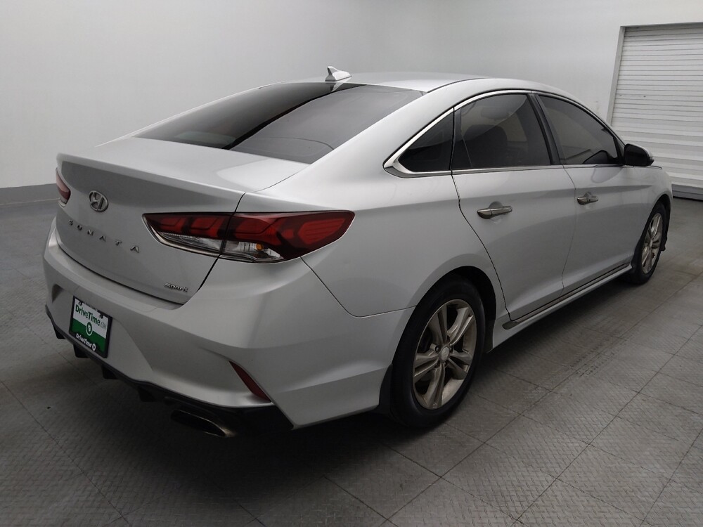 2019 Hyundai Sonata in Ocala, FL 34471 - 18142737 9