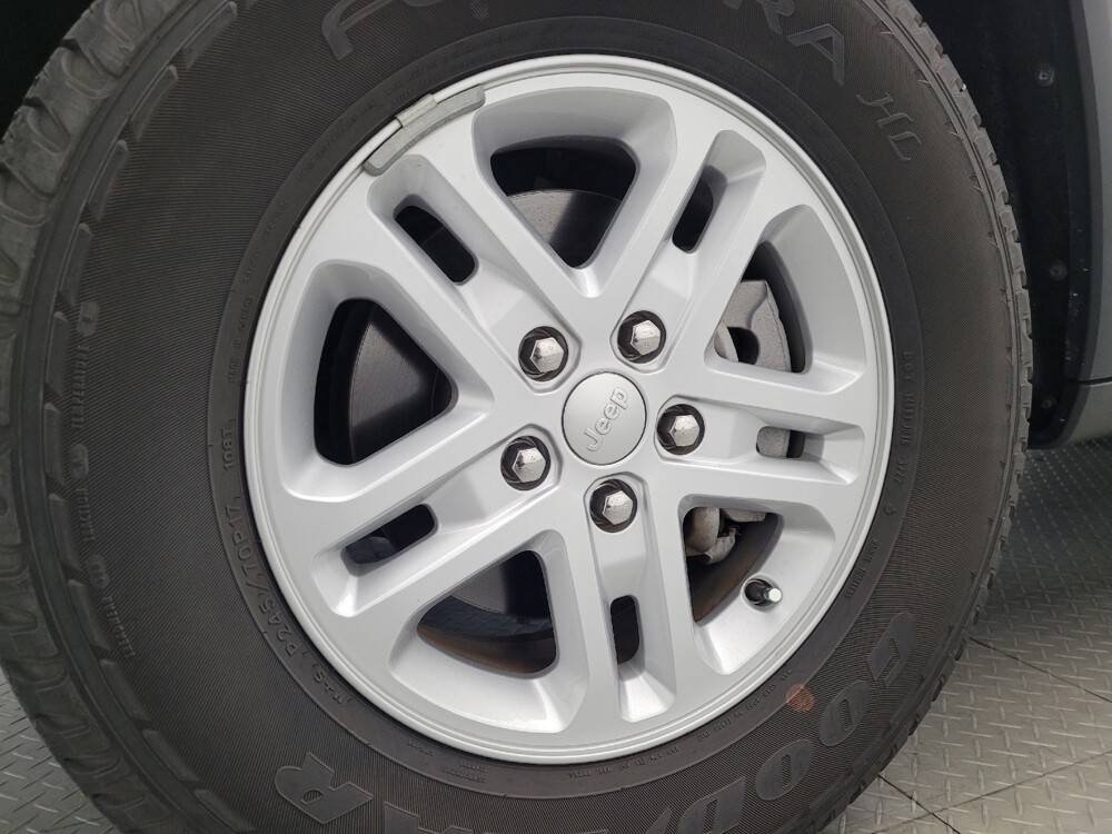 2023 Jeep Grand Cherokee in Mobile, AL 36606 - 18142739 31
