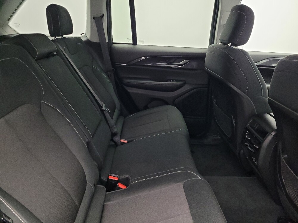 2023 Jeep Grand Cherokee in Mobile, AL 36606 - 18142739 19