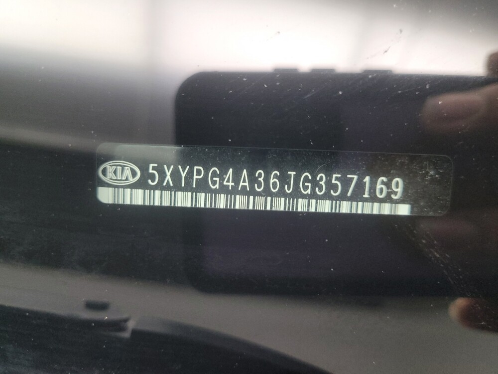 2018 Kia Sorento in Highland, IN 46322 - 18142742 33