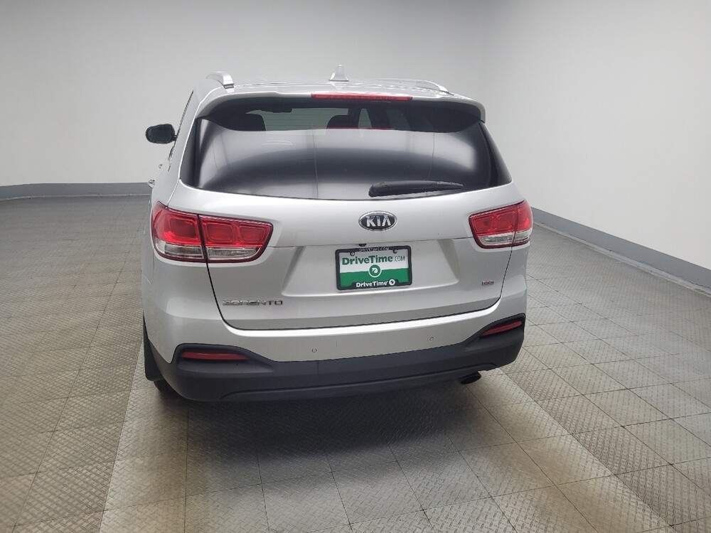 2018 Kia Sorento in Highland, IN 46322 - 18142742 6