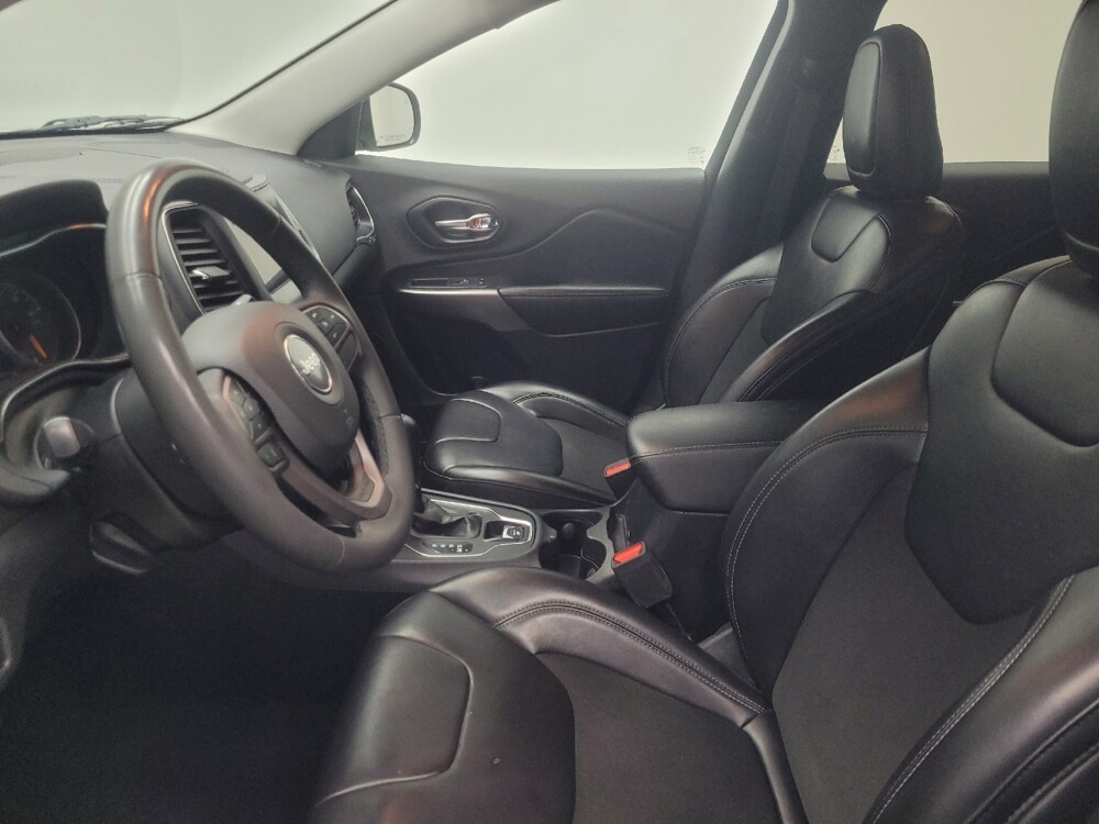 2020 Jeep Cherokee in Highland, IN 46322 - 18142743 17