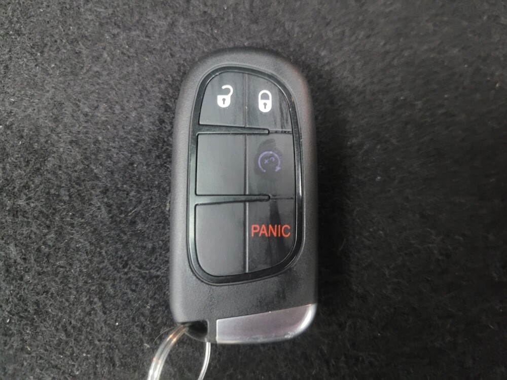 2020 Jeep Cherokee in Highland, IN 46322 - 18142743 32