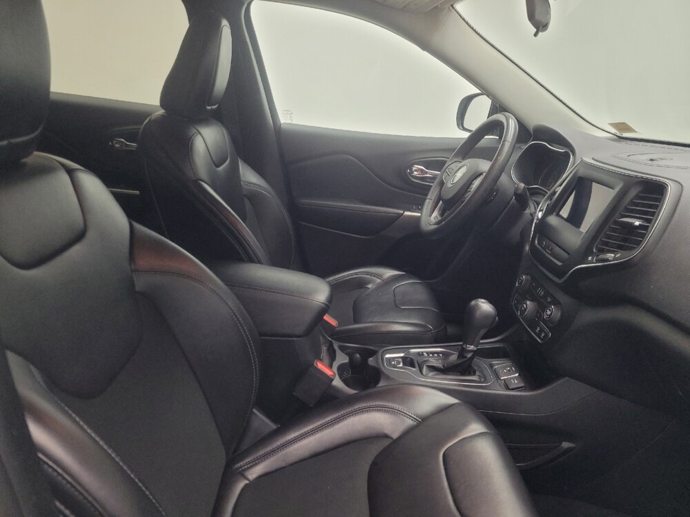 2020 Jeep Cherokee in Highland, IN 46322 - 18142743 21