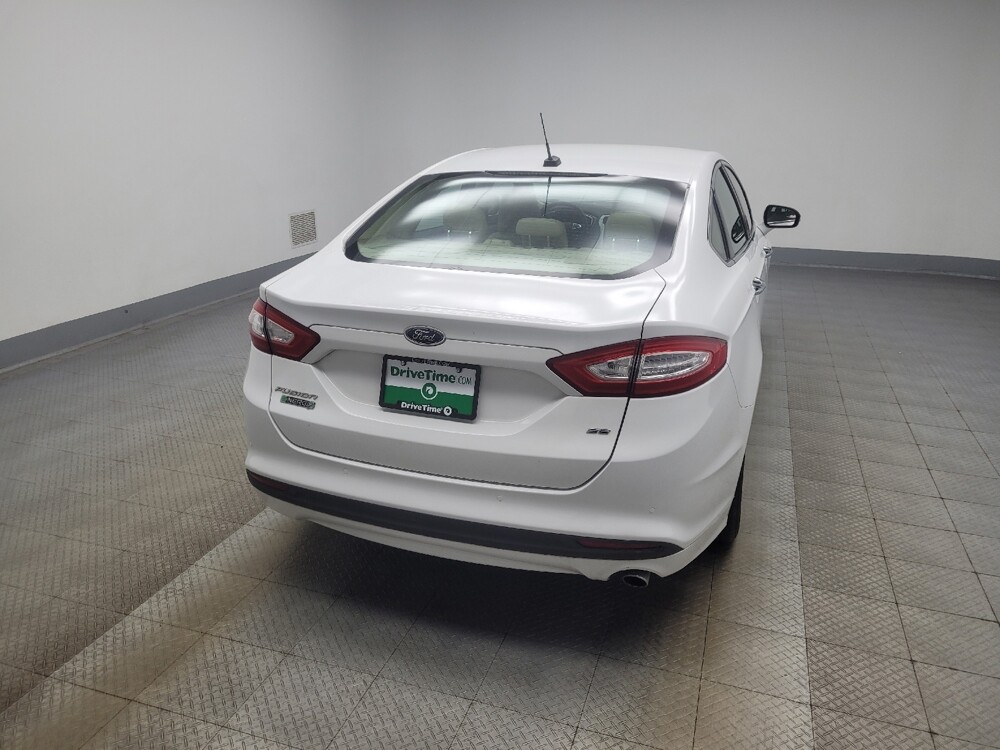 2016 Ford Fusion in Highland, IN 46322 - 18142744 7