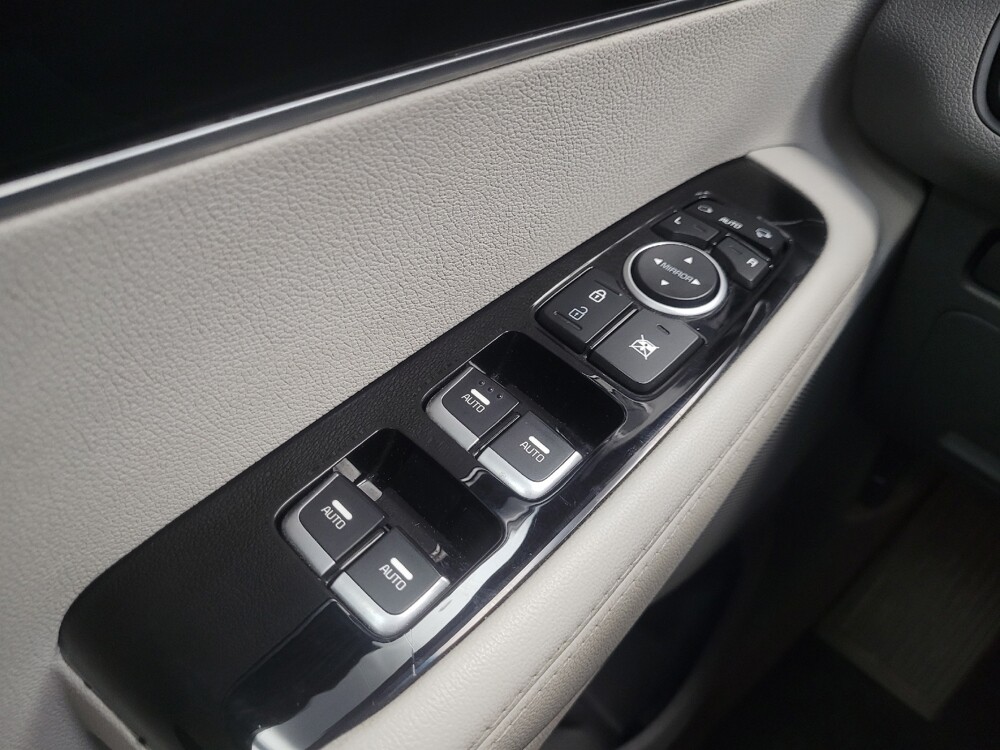 2020 Kia Sorento in Highland, IN 46322 - 18142745 27