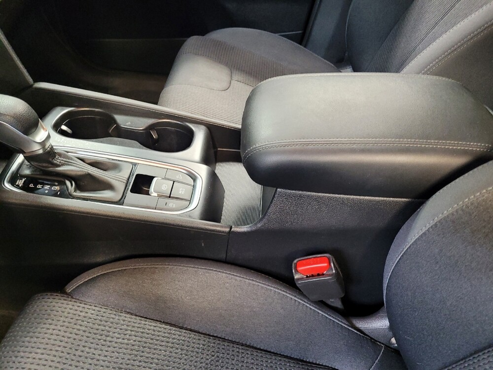 2020 Hyundai Santa Fe in Tampa, FL 33612 - 18142768 26