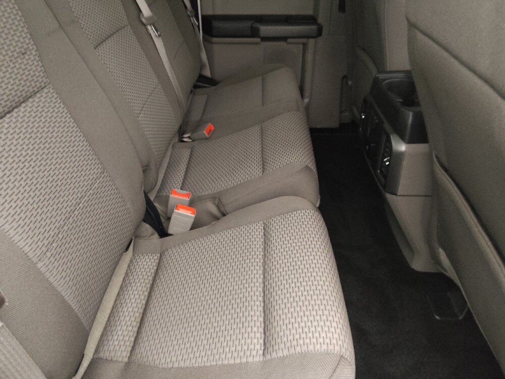 2018 Ford F150 in Tampa, FL 33612 - 18142770 19