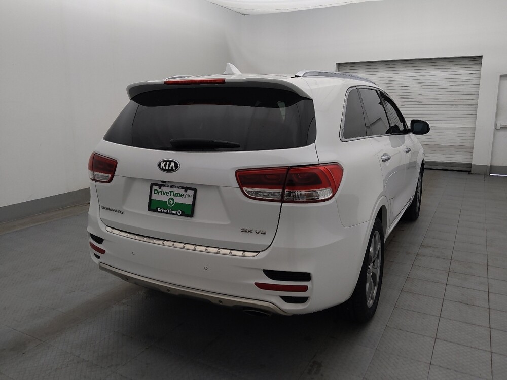 2017 Kia Sorento in Tampa, FL 33612 - 18142772 9