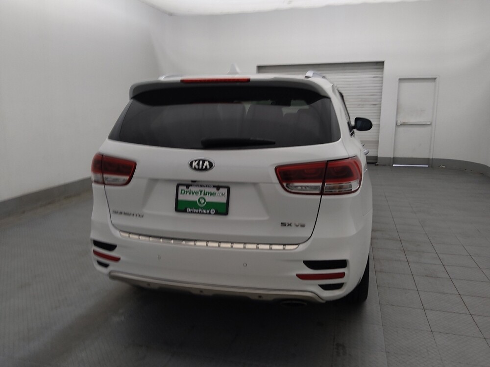 2017 Kia Sorento in Tampa, FL 33612 - 18142772 7
