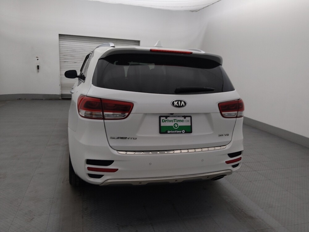 2017 Kia Sorento in Tampa, FL 33612 - 18142772 6