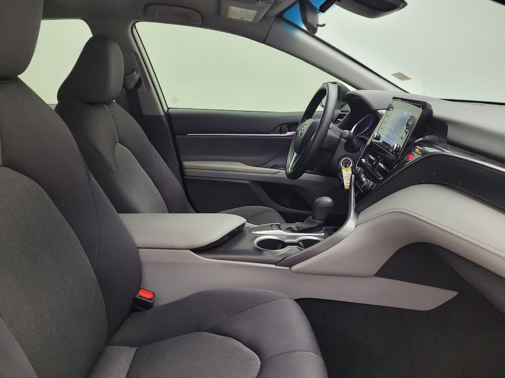 2023 Toyota Camry in Louisville, KY 40258 - 18142775 21