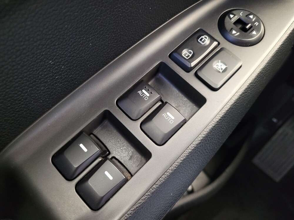 2018 Kia Forte in Louisville, KY 40258 - 18142776 27