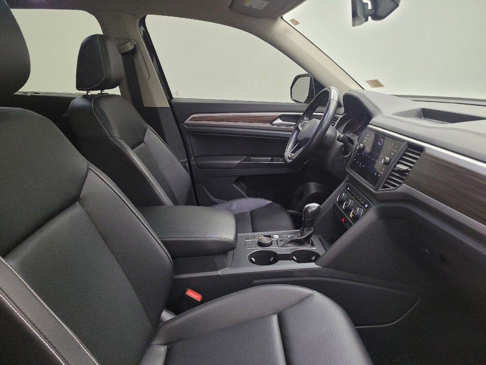 2021 Volkswagen Atlas in Louisville, KY 40258 - 18142777 21
