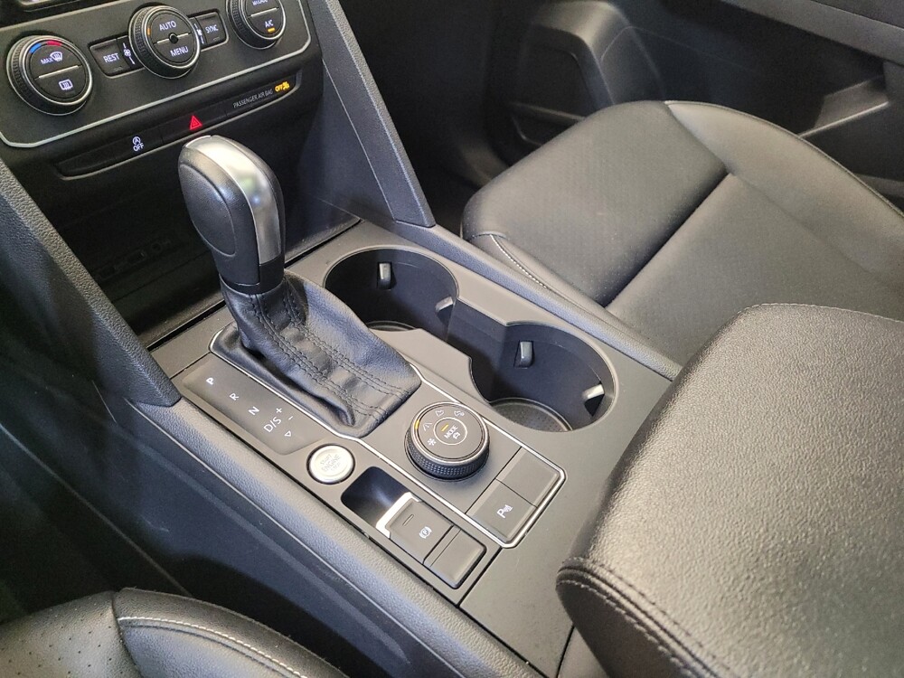 2021 Volkswagen Atlas in Louisville, KY 40258 - 18142777 26