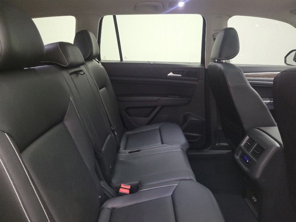 2021 Volkswagen Atlas in Louisville, KY 40258 - 18142777 19