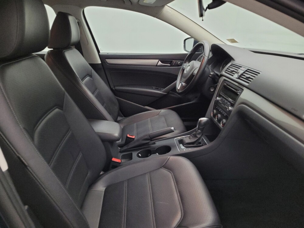 2014 Volkswagen Passat in Columbus, OH 43228 - 18142778 21