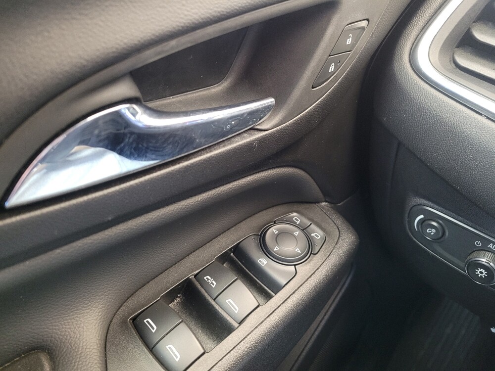 2024 Chevrolet Equinox in Columbus, OH 43228 - 18142780 27
